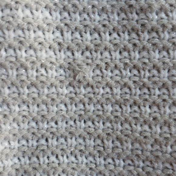 Vera Wang Sweater/Cardigan - Picture 8 of 8